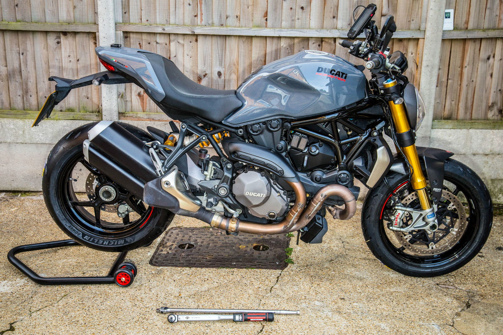 Kawasaki Versys-X 300 Vs Honda CRF250 Rally Video Review 